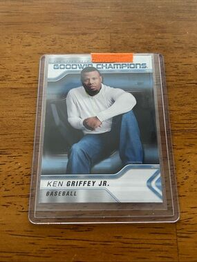 Upper Deck Goodwin Champions #7 Ken Griffey Jr. Card